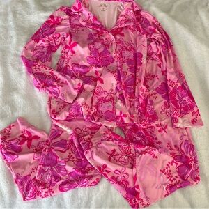 Lily Pulitzer Pajama set